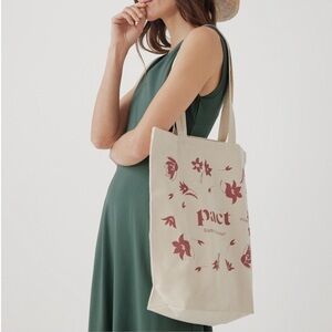 Pact - Organic Cotton Floral Canvas Tote